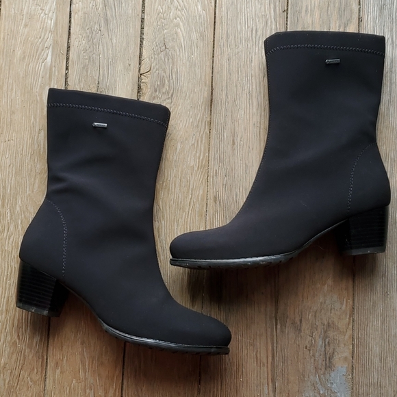 NIB Ara Gore-Tex heal black boots woman size 6.5 - Picture 4 of 14